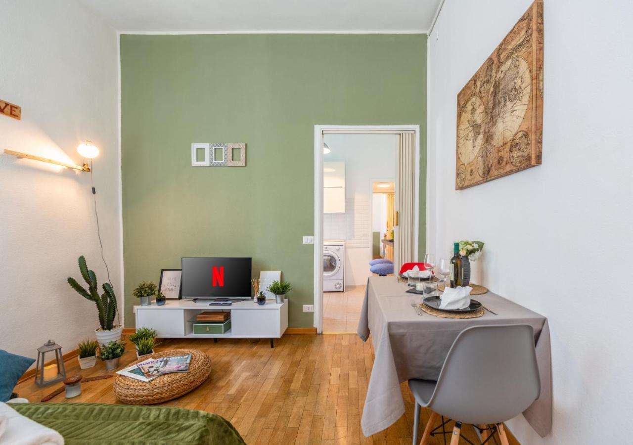 Ferienwohnung Milanese Elegance - 15 Minutes Duomo Exterior foto